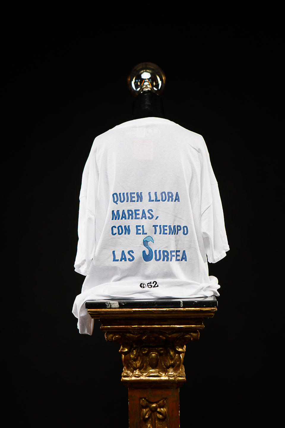 52. Camiseta blanca